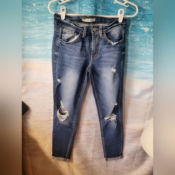 KanCan Distressed Jeans Size‎ 26 - Picture 1 of 5